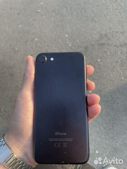 iPhone 7, 32 ГБ