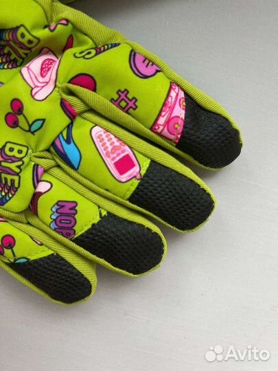 Детские перчатки непромокаемые на 6-8 лет