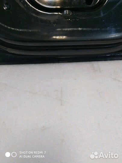 Дверь зад правая Jeep Commander 09 г