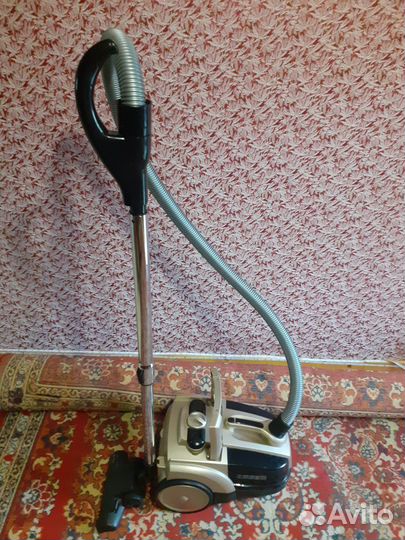 Пылесос vitek