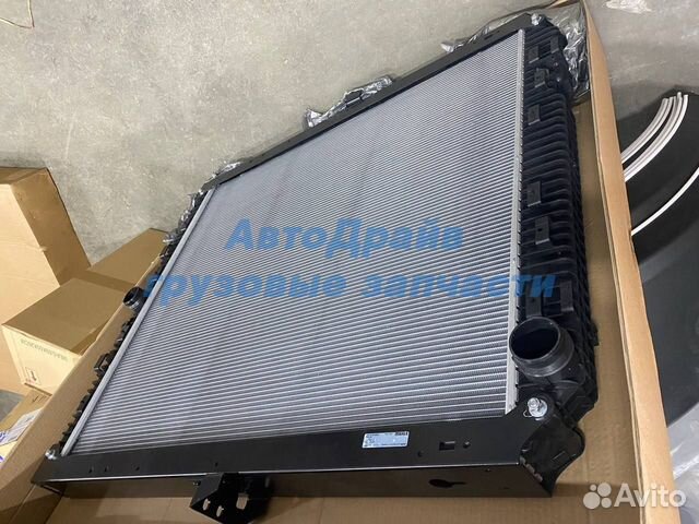 Радиатор Мерседес Актрос мп4 Антос Арокс