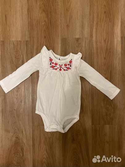 Боди carter's на 12 месяцев