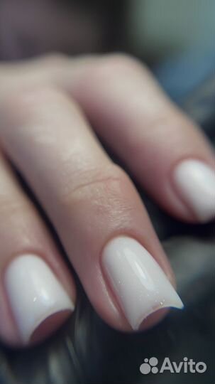 Маникюр педикюр