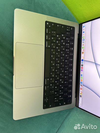 Apple MacBook Pro (14 inch) 2021