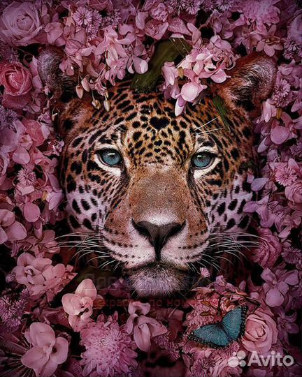 Алмазная мозаика 40x50 Леопард в букете роз