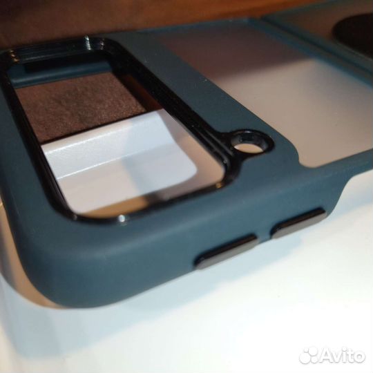 Футляр бампер для Galaxy Z Flip3