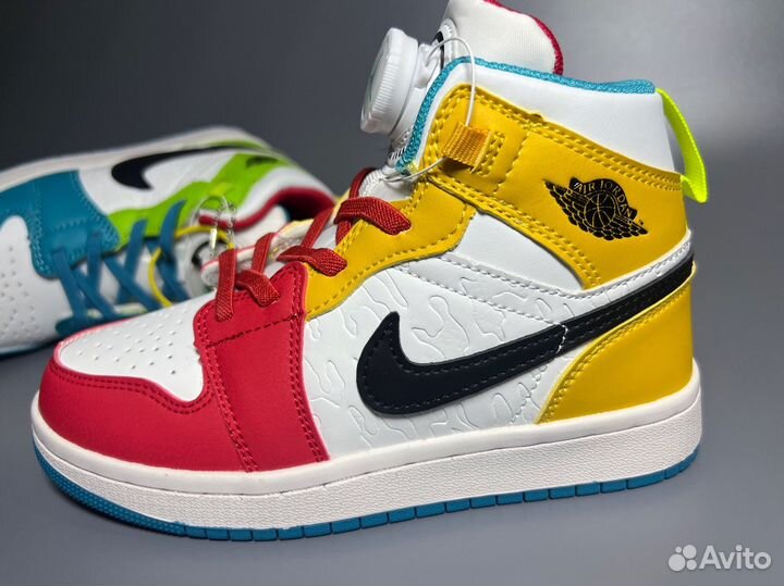 Кроссовки детские nike