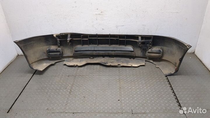 Бампер передний Mazda 323 (BA)