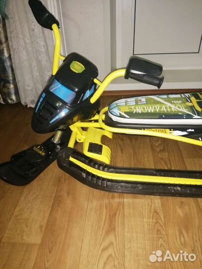 Детский снегокат новый большой