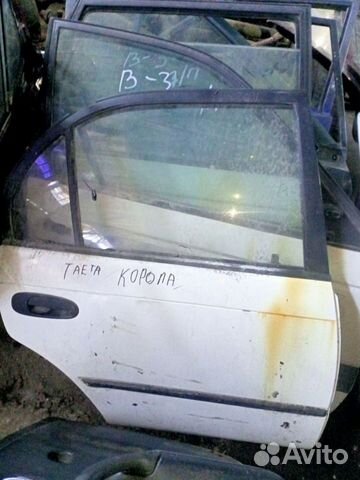 Двери на Toyota corolla