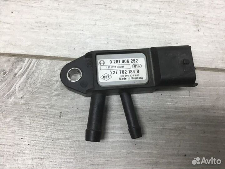 Датчик давления выхлопных газов Nissan Qashqai