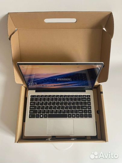 Ноутбук Ультрабук 8/256Gb Новый