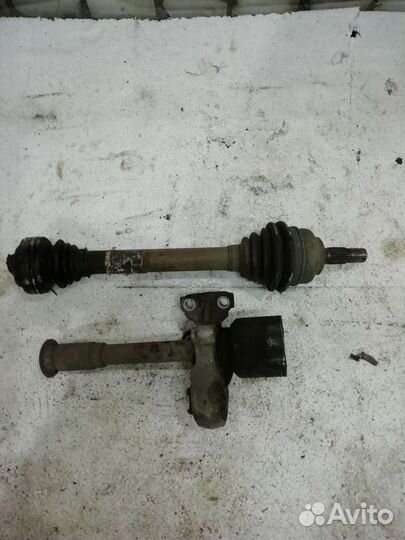 Привод правый Peugeot 308 АКПП