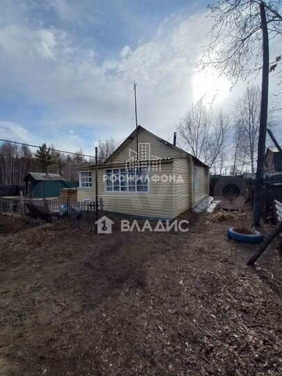 Дом 55 м² на участке 11,2 сот.