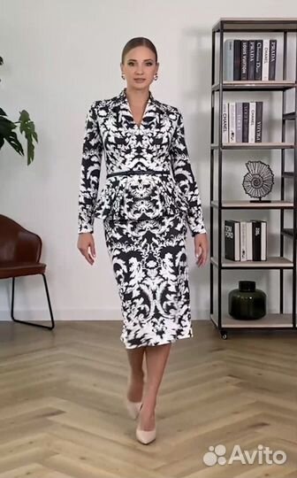 Костюм юбочный с ремешком вечерный Шенон