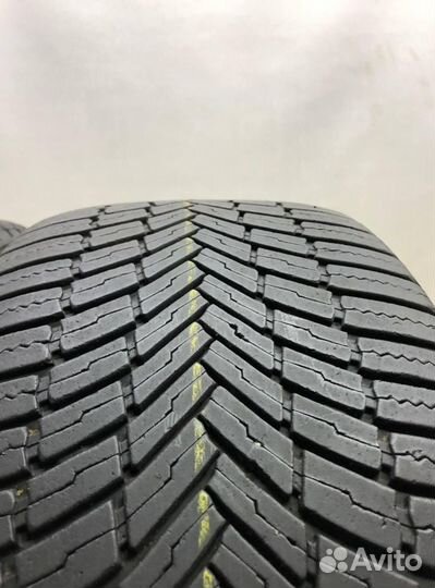 Bridgestone Weather Control A005 Evo 225/45 R19 96V