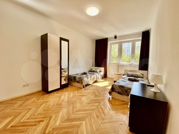 2-к. квартира, 60 м², 5/16 эт.