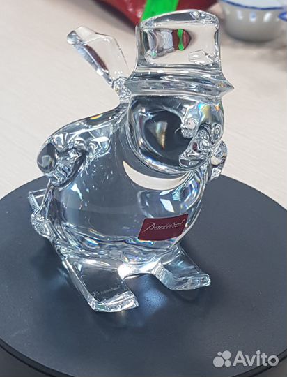 Скульптура Снеговик на лыжах от Baccarat
