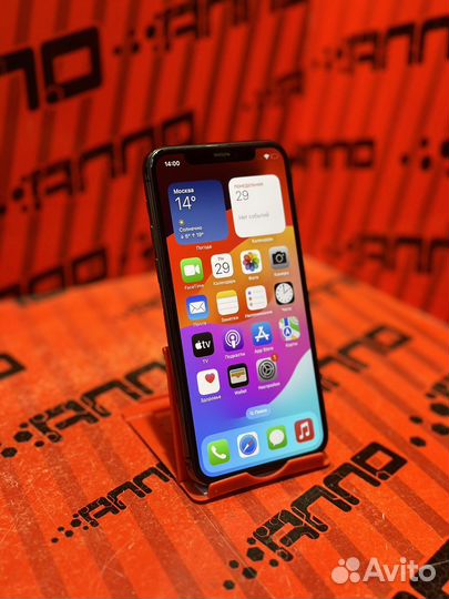 iPhone 11 Pro, 64 ГБ