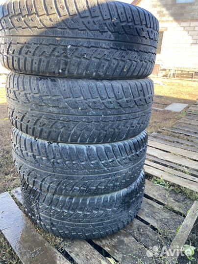 Kumho 722 265/65 R17