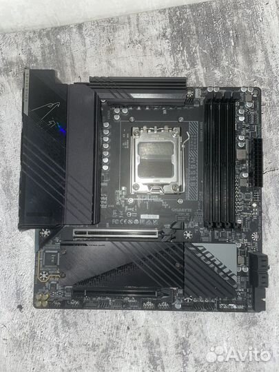 Материнская плата b650m aorus pro ax