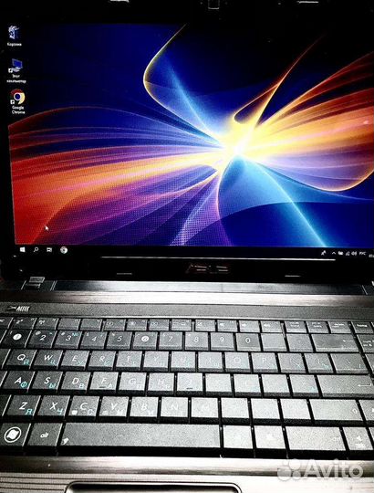 Ноутбук asus