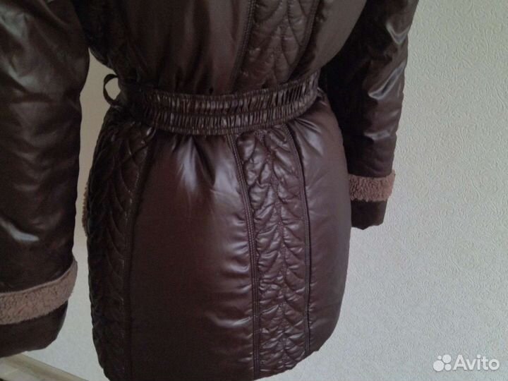 Куртка женская 42 44 новая