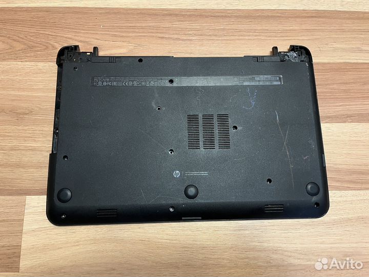 Поддон HP Pavilion 15-r
