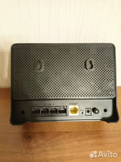 Роутер D-link dir-300