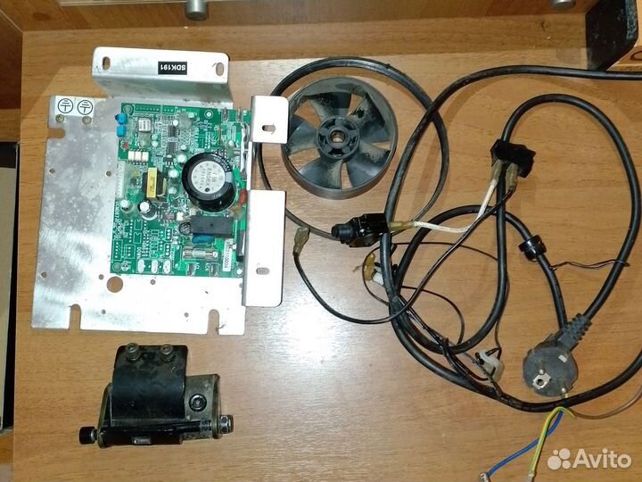 Запчасти беговой дорожки torneo