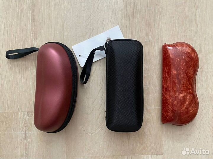 Футляры для очков