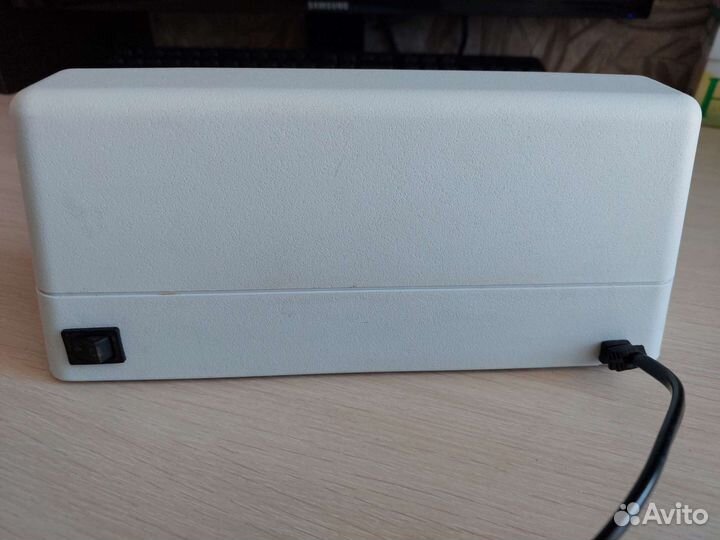 Лампа для ногтей