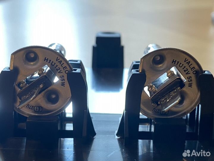 2 лампочки H1 valeo