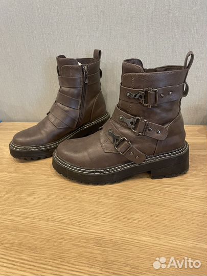 Ботинки демисезонные