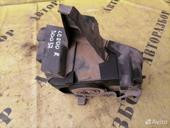 Фара противотуманная правая (птф) Toyota Land