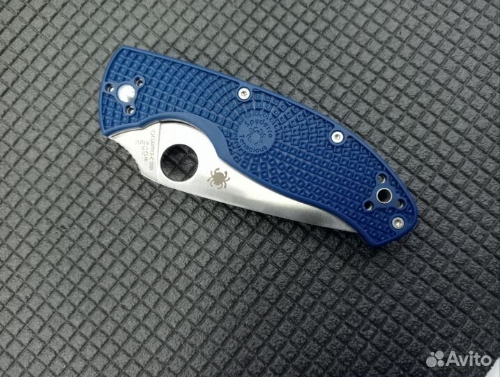 Нож Spyderco Tenacious Lightweight