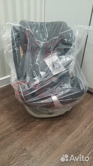 Новое автокресло Happy Baby Unix