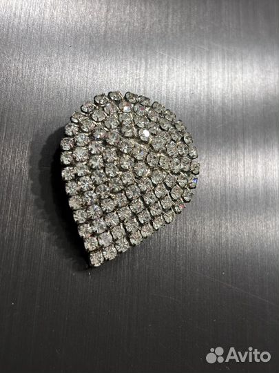 Брошь капля