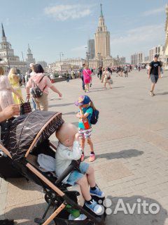 Прогулочная коляска