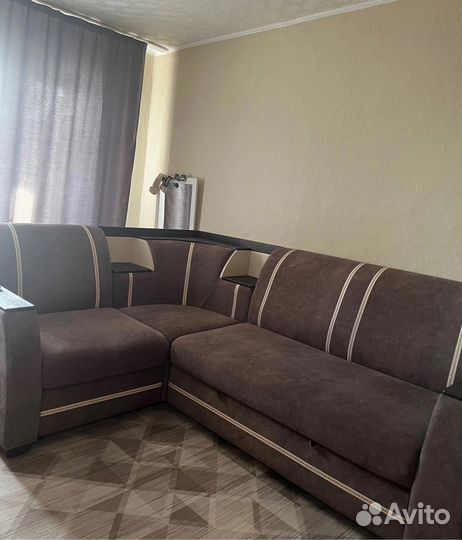 Угловой диван