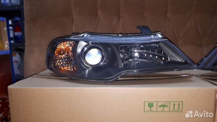 Фара Дэу Нексия Н150/N150 правая/левая