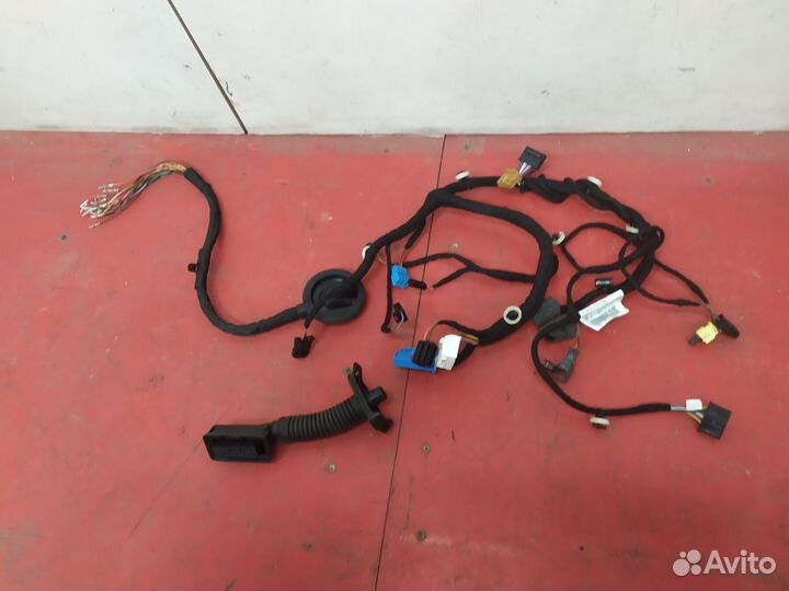 Проводка двери Skoda Kodiaq