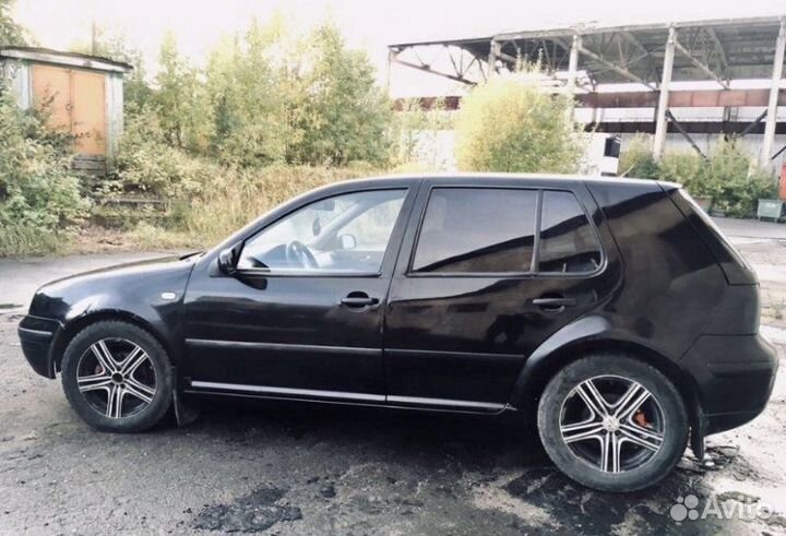 Суппорт тормозной передний правый Volkswagen Golf