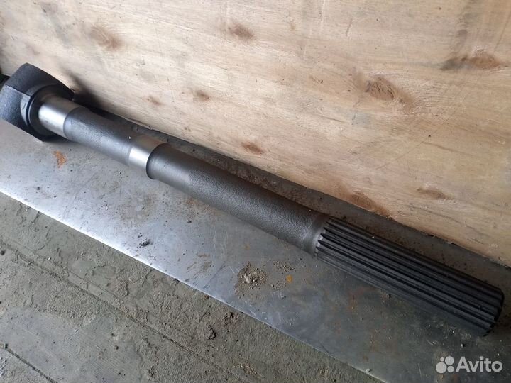 Полуось внутренняя левая усиленная под блокировку