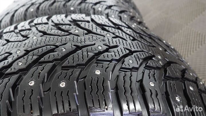 Nokian Tyres Hakkapeliitta 9 275/40 R21 и 315/35 R21