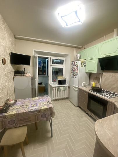2-к. квартира, 57,5 м², 8/9 эт.
