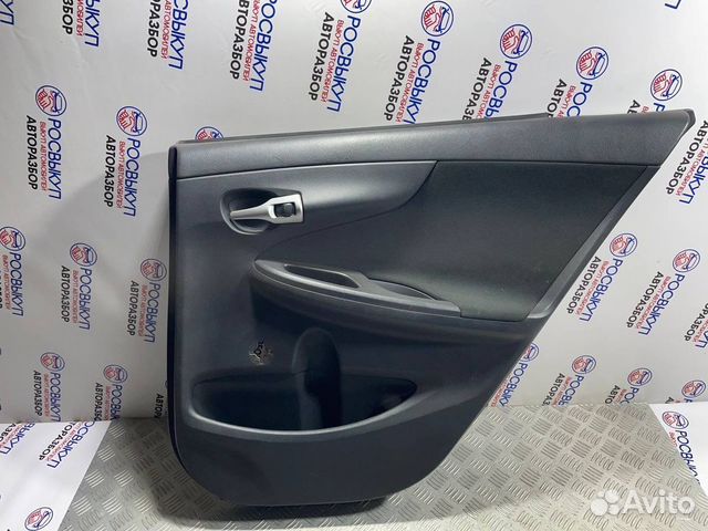Обшивка двери Toyota Corolla (E150) X рестайлинг