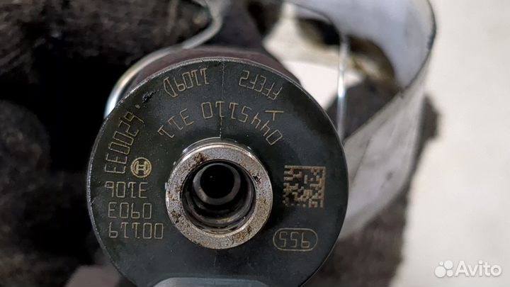 Форсунка топливная Peugeot 207