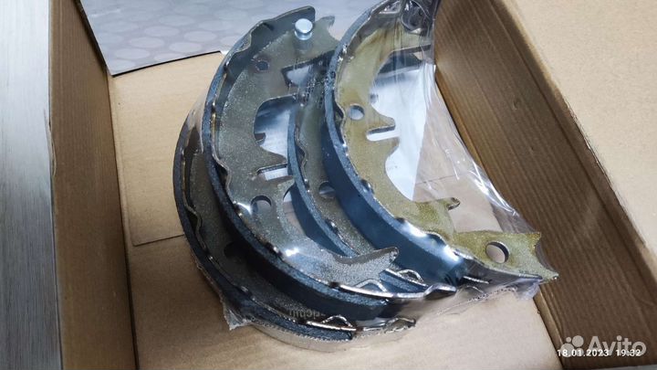 Колодки тормозные барабанные NKT-2199