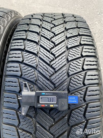 Michelin X-Ice Snow 215/55 R17 98H